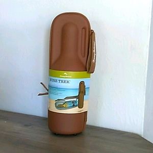 Tommy Bahama Wine Carrier